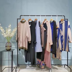 一件長裙可以改變一個(gè)女孩的命運(yùn) 19秋新款品牌折扣女裝五愛服飾批發(fā)